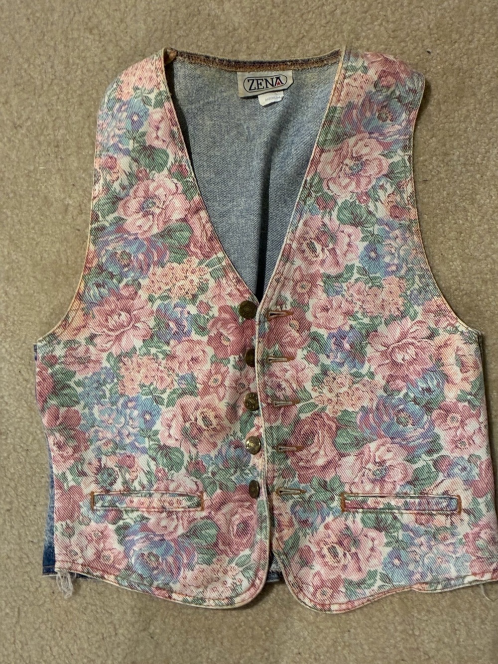 Vintage USA made Zena Floral Pink Multi Women’s Vest